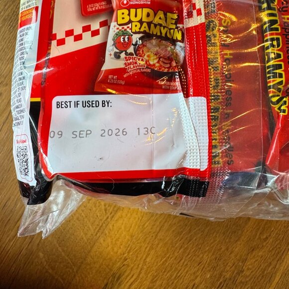 K-POP Demon Hunters Shin Ramyun Collectible 4 Pack Ramen Noodles Rumi Zoey Mira - Picture 4 of 7